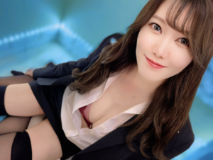 【DXLIVE】美人秘書アリスさん  ~Fカップバストとキレイなお肌に釘付け~ 【DXLIVE】美人秘書アリスさん  ~Fカップバストとキレイなお肌に釘付け~